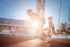 一朵盛开23年的昙花，终于显老态的詹姆斯该如何跟湖人搭配？